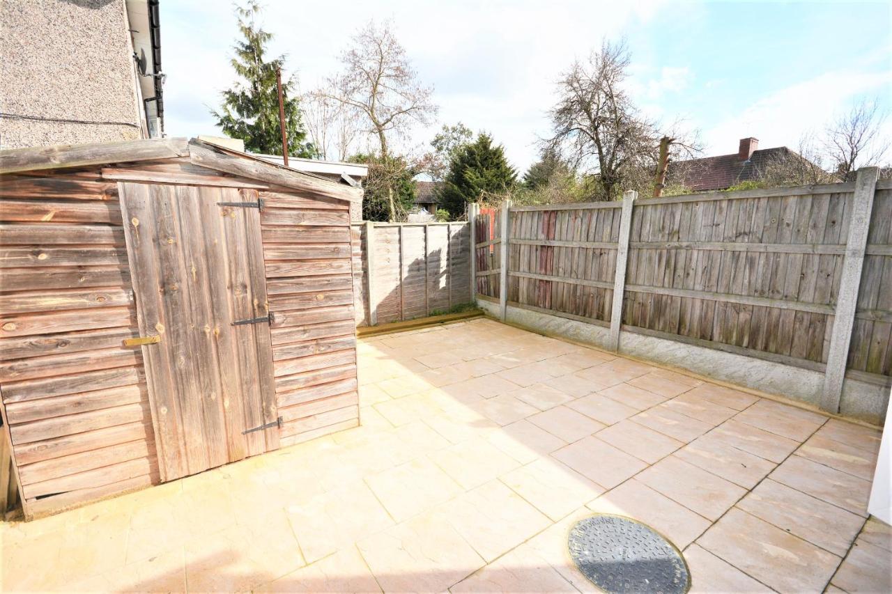 London Deluxe 6 Bedroom House Dagenham Kültér fotó