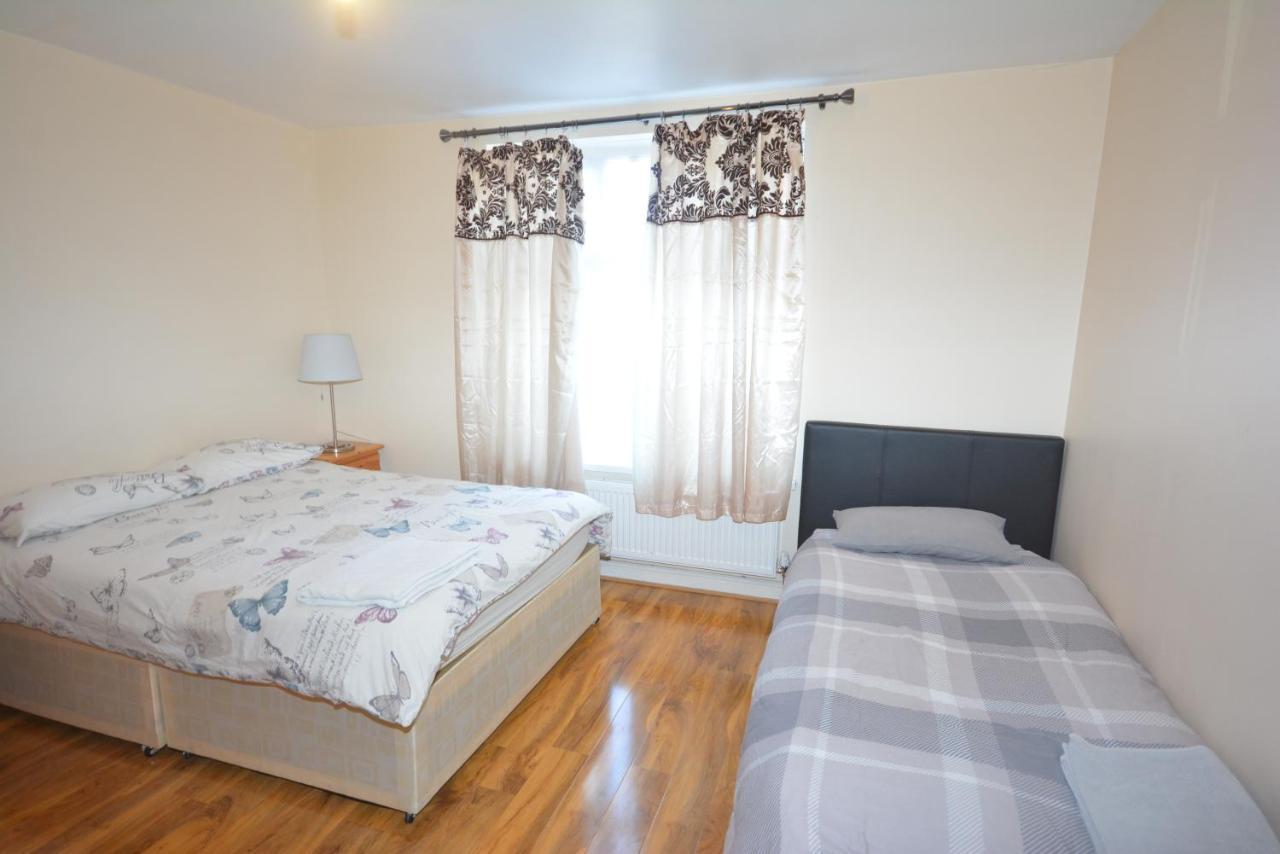 London Deluxe 6 Bedroom House Dagenham Kültér fotó