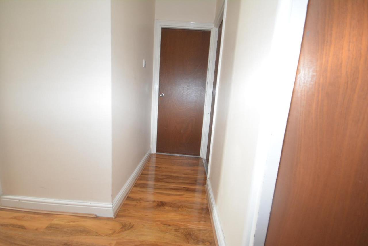 London Deluxe 6 Bedroom House Dagenham Kültér fotó